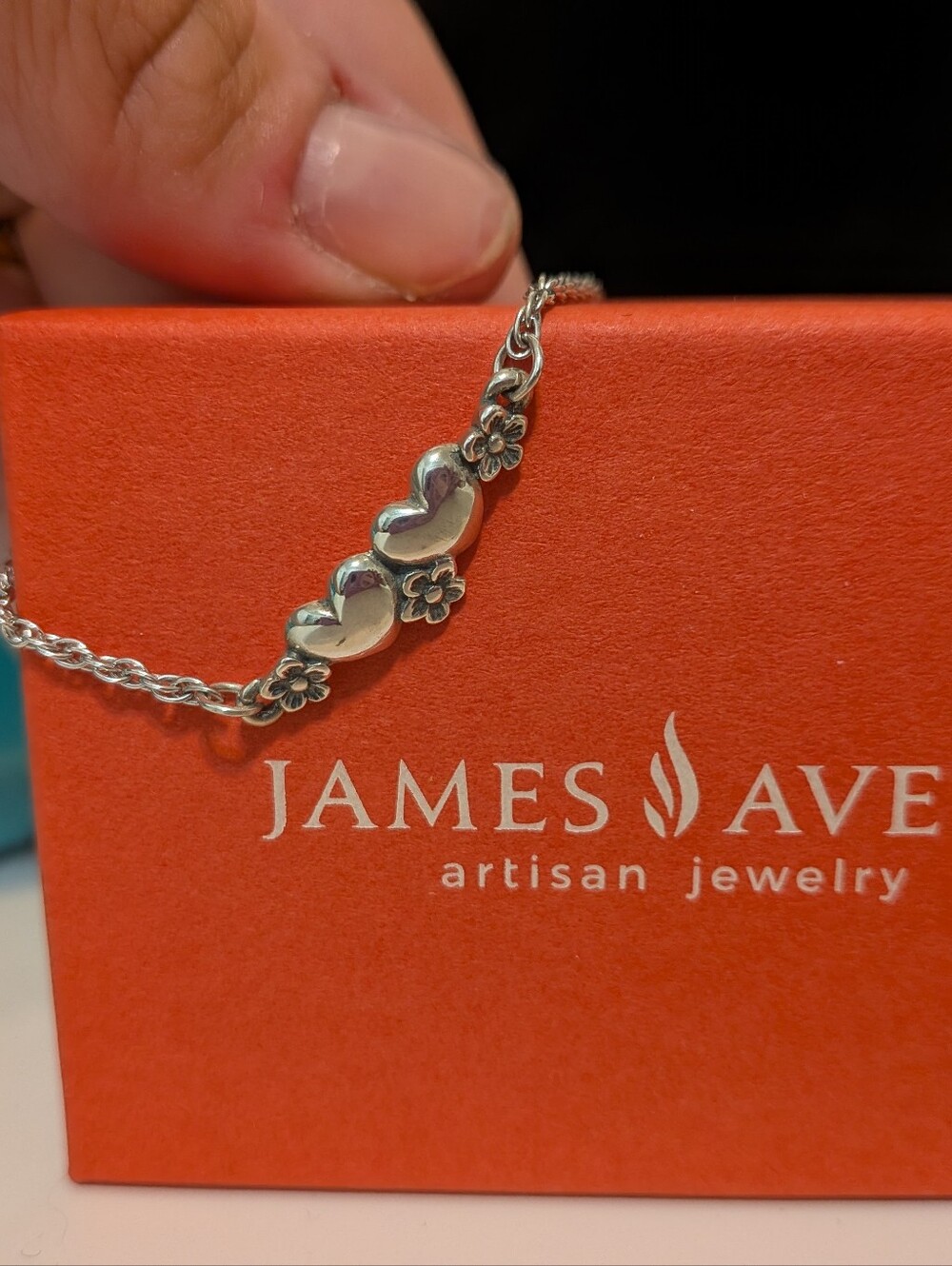 James Avery Retired Silver Hearts And Flowers Twist Chain Bracelet - Picture 6 of 6